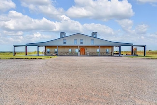 10509 N 1970 Rd, Elk City, OK 73644