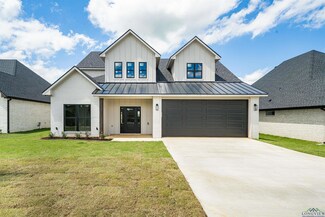 1517 Wellington Ln, Longview, TX 75605