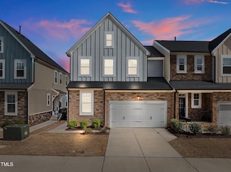 8410 Zinc Autumn Path, Raleigh, NC 27615