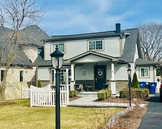 5907 Pershing Ave, Downers Grove, IL 60516