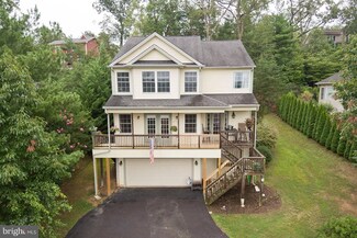 125 Waterside Ln, Cross Junction, VA 22625