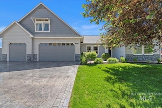 8789 W Wall Dr, Boise, ID 83709