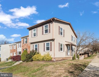 2084 Lake Grove Ln, Crofton, MD 21114