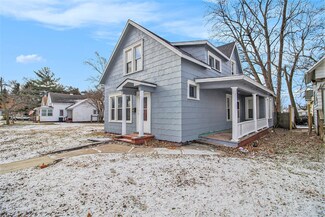 1203 Manhattan St, Michigan City, IN 46360