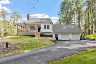 26 Chestnut St, Douglas, MA 01516