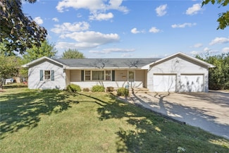 714 Blairs Ferry Rd NE, Cedar Rapids, IA 52402