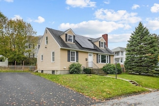 16 Otis St, Fitchburg, MA 01420