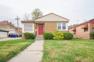 12242 Longwood Dr, Blue Island, IL 60406