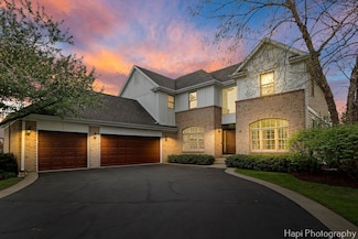 4 Shadow Creek Ct, Lake In the Hills, IL 60156