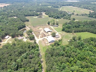 1095 Eric Price Rd, Tylertown, MS 39667