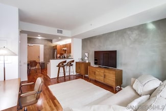 321 10th Ave Unit 903, San Diego, CA 92101