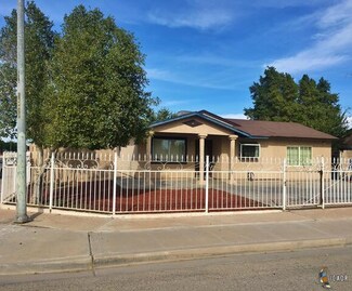 951 W L Moreno St, Calexico, CA 92231