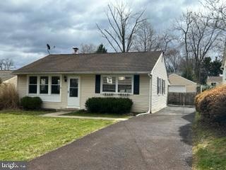 1613 Ridgeway Ave, Willow Grove, PA 19090