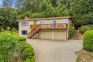 3991 E Grapeview Loop Rd, Grapeview, WA 98546