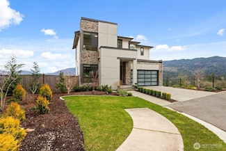 2599 NW Si View Ln, Issaquah, WA 98027