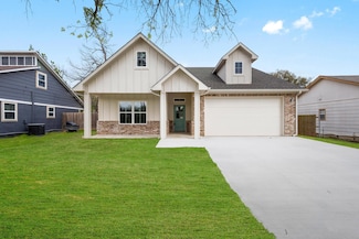 4511 Cox St, Sherman, TX 75090