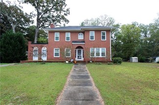 108 E Ashe St, Wadesboro, NC 28170