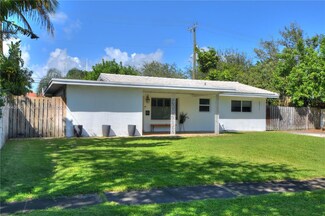 2311 NE 53rd St, Fort Lauderdale, FL 33308