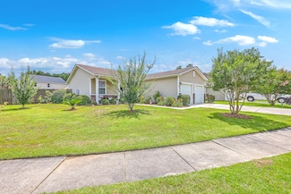605 Grassy Hill Rd, Summerville, SC 29483