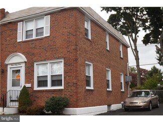 333 Holland St, Crum Lynne, PA 19022