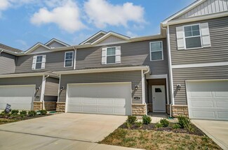 1412 Marinelli Dr W, Columbus, OH 43228