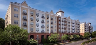 1100 Avalon St Unit S1412, Glen Cove, NY 11542
