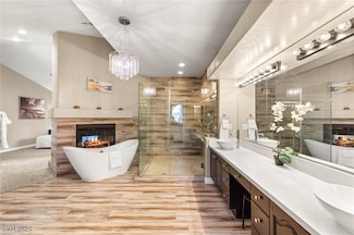 8100 Lake Hills Dr, Las Vegas, NV 89128