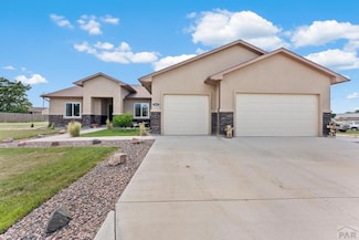 1087 S Greenway Dr, Pueblo West, CO 81007
