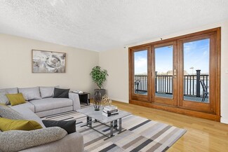 480 Commercial St Unit 5, Boston, MA 02109