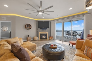 100 Trinity Pointe Dr Unit 2-L, Camdenton, MO 65020