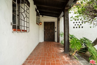 1016 Keniston Ave, Los Angeles, CA 90019