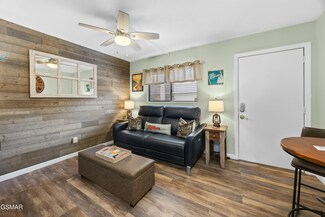 685 River Rd Unit 111, Gatlinburg, TN 37738