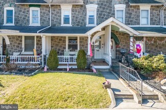 308 W Chestnut St, Perkasie, PA 18944