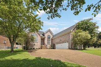 122 Ridgeview Trace, Hendersonville, TN 37075