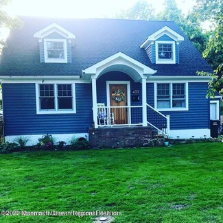 433 Harnell Ave, Oakhurst, NJ 07755