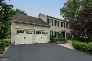 4 Swedes Ln, Moorestown, NJ 08057