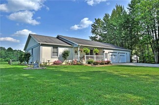 2477 S Duck Creek Rd, North Jackson, OH 44451