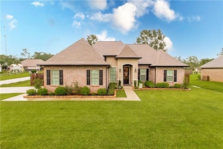 15302 Red Oak Dr, Ponchatoula, LA 70454