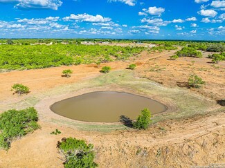 000 County Road 307, Jourdanton, TX 78026