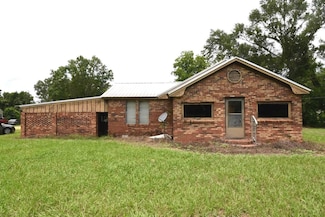 1943 U S 98, Foxworth, MS 39483