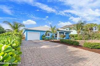 131 Harding Ave, Cocoa Beach, FL 32931