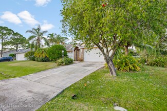 1701 Eatonia St NW, Palm Bay, FL 32907