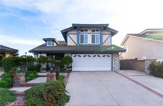 1808 Somerset Ln, Fullerton, CA 92833