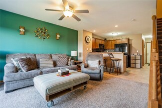3620 Banar Dr SW Unit E, Cedar Rapids, IA 52404