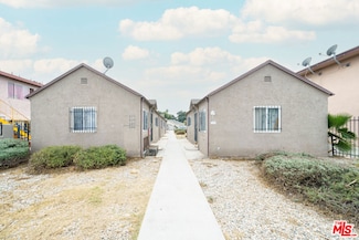 634 W 81st St, Los Angeles, CA 90044