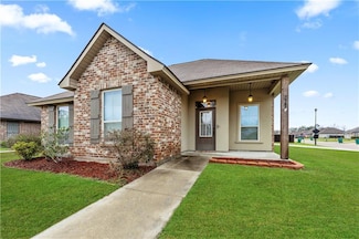 7765 Amite Springs Dr, Denham Springs, LA 70706