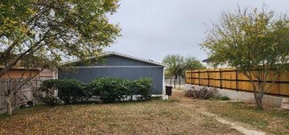 1562 Avenida Encuentro, Eagle Pass, TX 78852