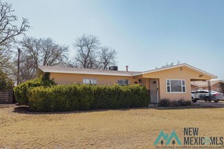 1313 W Thomas St, Carlsbad, NM 88220