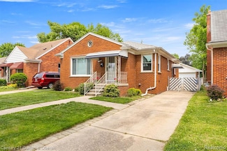 8276 Riverview St, Dearborn Heights, MI 48127