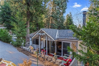 682 Buckingham Square, Lake Arrowhead, CA 92407